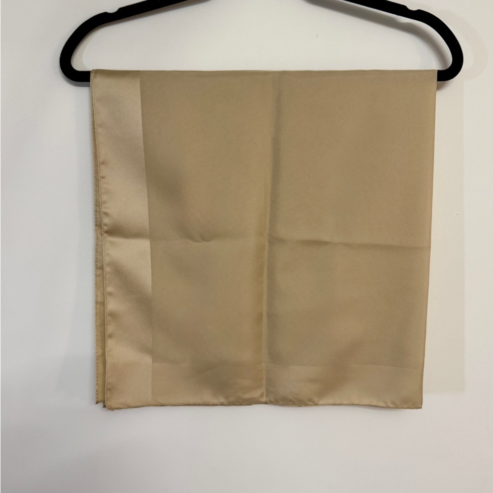 ⭐️ Scarves Bundle!! - Picture 8 of 10